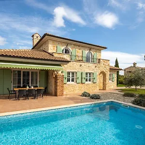 https://villa-perla-krk.primorje-gorskikotar.com